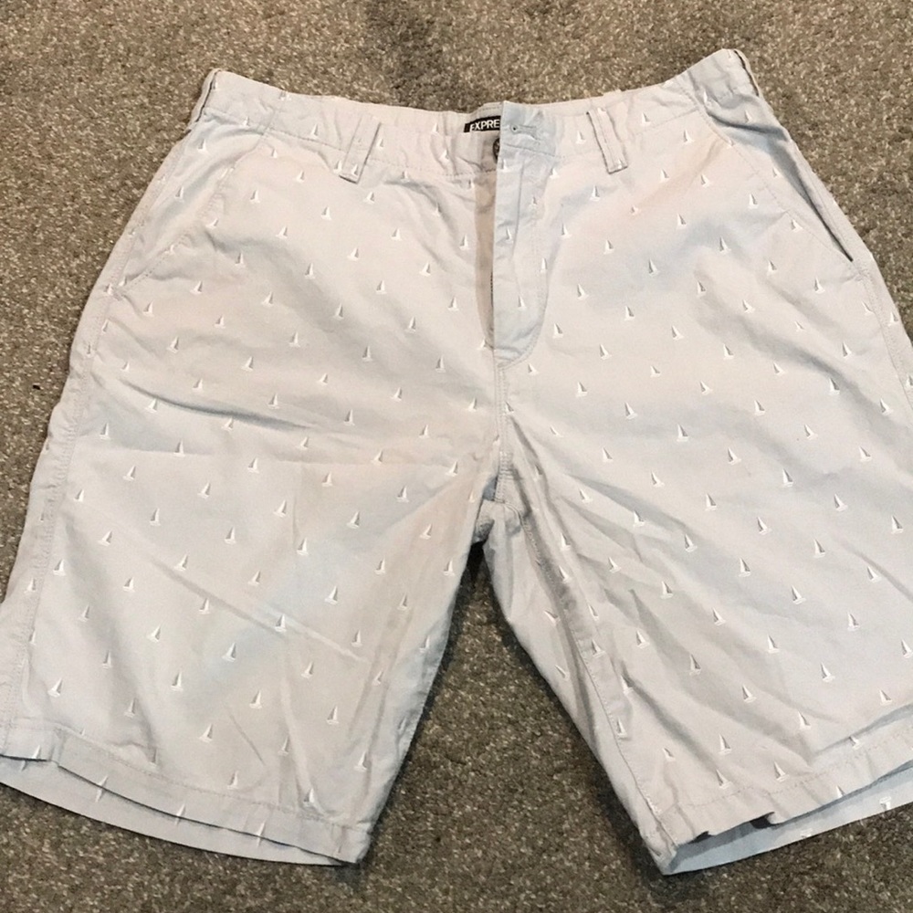 Men’s grey sailboat express shorts